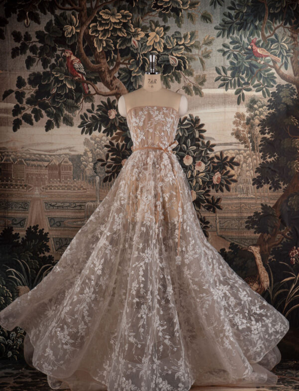 andrea-sedici-2026-anisoara-ricami-cristalli-paillettes Abito da sposa Andrea Sedici Anisoara