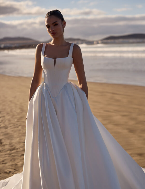 Abito da sposa Milla Nova Pearl of the Season Zephyra