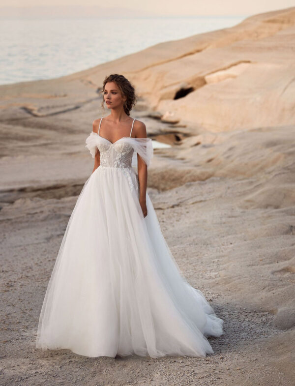 milla-nova-abito-sposa-white-and-lace-calypso-eliana Abito da sposa Milla Nova White and Lace Eliana