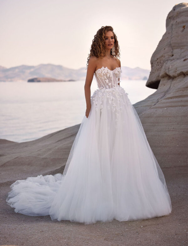 milla-nova-abito-sposa-white-and-lace-calypso-evelyn Abito da sposa Milla Nova White and Lace Evelyn