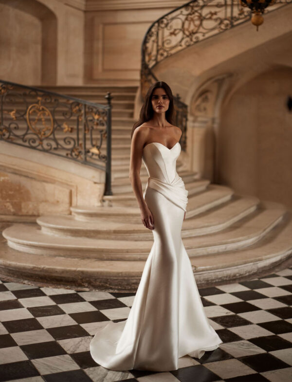 milla-nova-chapter-bride-diane Abito da sposa Milla Nova Chapter Bride Diane