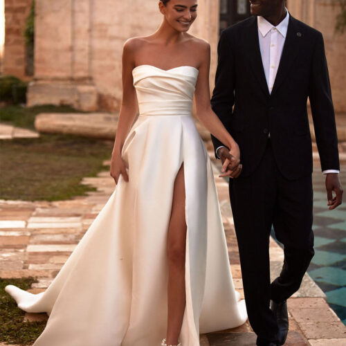 milla-nova-chapter-bride-margiela Abito da sposa Milla Nova Chapter Bride Margiela