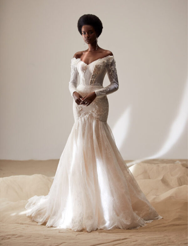 milla-nova-white-and-lace-2023-lola Abito da sposa Milla Nova White and Lace Lola