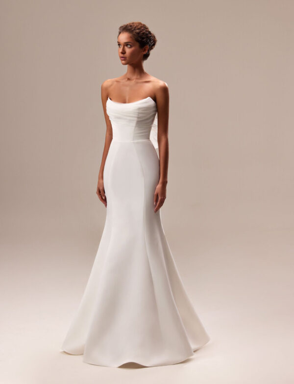 milla-nova-white-and-lace-muse-is-orlanda-2025 Abito da sposa Milla Nova White and Lace Orlanda