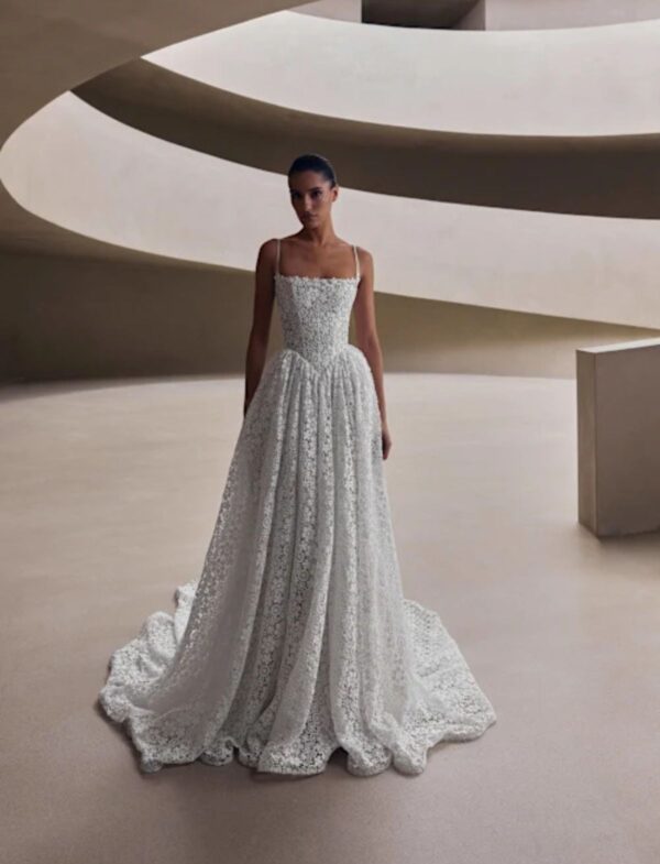 Abito da sposa Milla Nova Prima Forma Vanyelle