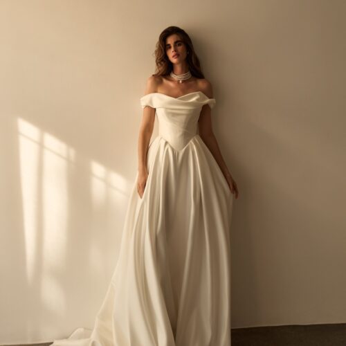 Abito da sposa Milla Nova Set in Momento Grace