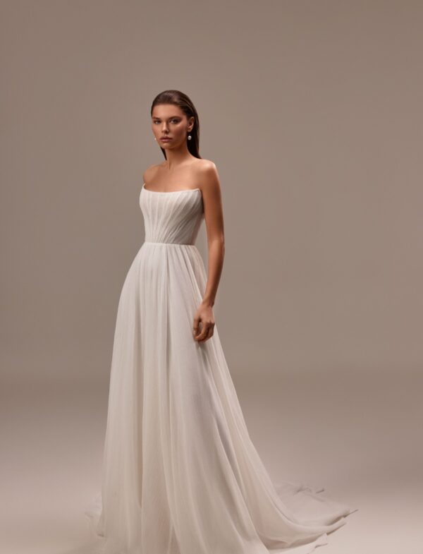 millanova-white-and-lace-2027-mona-gonna-arricciata Abito da sposa Milla Nova White and Lace Mona 2027