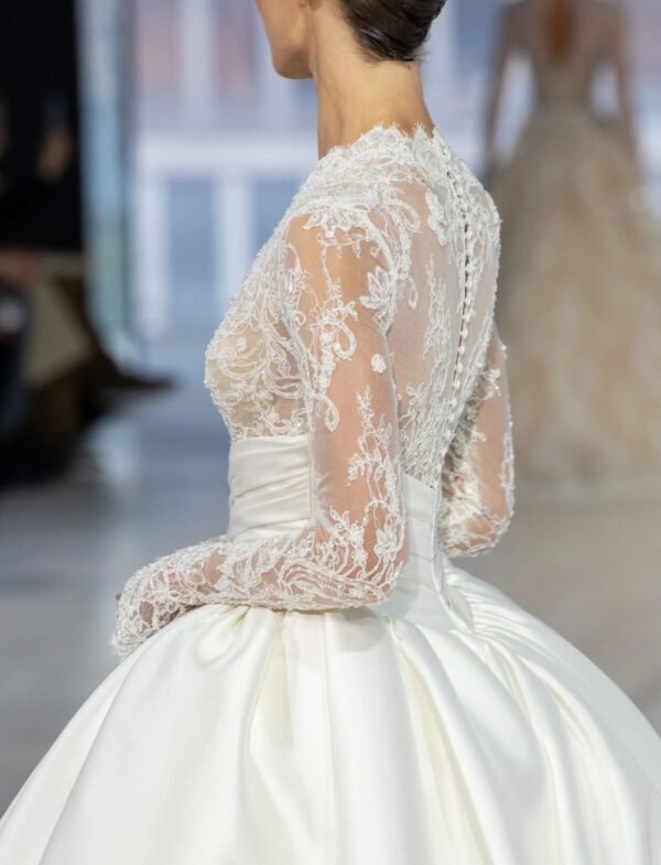Abito da sposa Nicole + Felicia Couture NF133