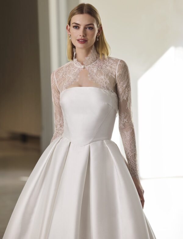 PR126CQ1.665 Abito da sposa Pronovias Janette