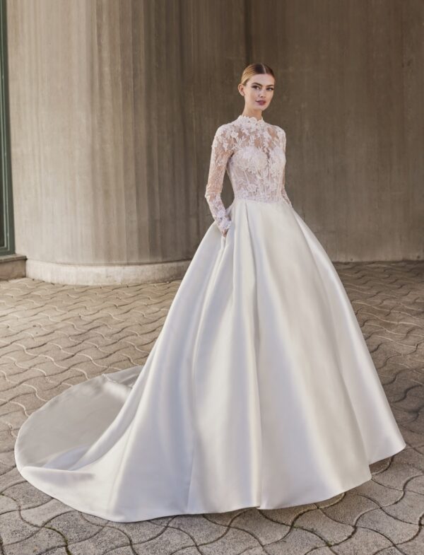 PR126BA1.665 Abito da sposa Pronovias Maplis