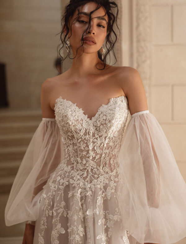 tina-valerdi-2026-ismini-maniche-a-sbuffo Abito da sposa Tina Valerdi Ismini 2026