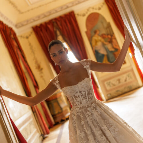wona-2026-piana-set-spalline-ricamate Abito da sposa Wonà Piana Set