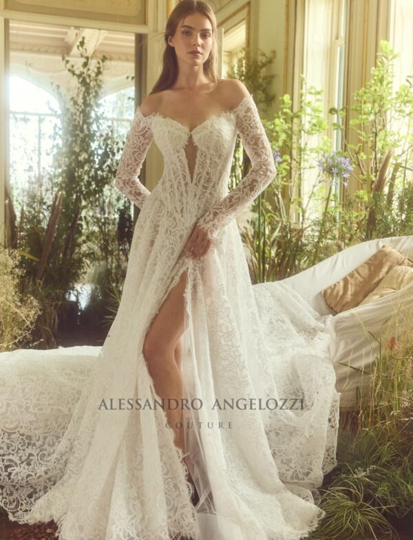 alessandro-angelozzi-strauss-2027-spacco-alto Abito da sposa Alessandro Angelozzi Strauss