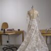 andrea-sedici-adaja-2027-schiena-semitrasparente Abito da sposa Andrea Sedici Adaja