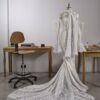 andrea-sedici-akina-2027-copribraccia-eleganti-ricamati Abito da sposa Andrea Sedici Akina
