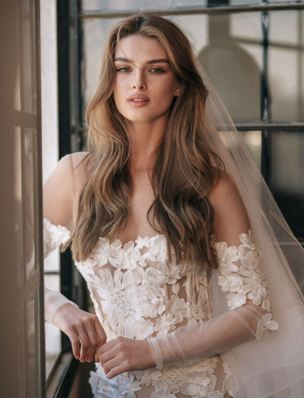berta-privee-23-p01-maniche-lunghe-tulle Abito da sposa Berta Privee 23-P01