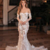 berta-privee-23-p01-ricami-floreali Abito da sposa Berta Privee 23-P01