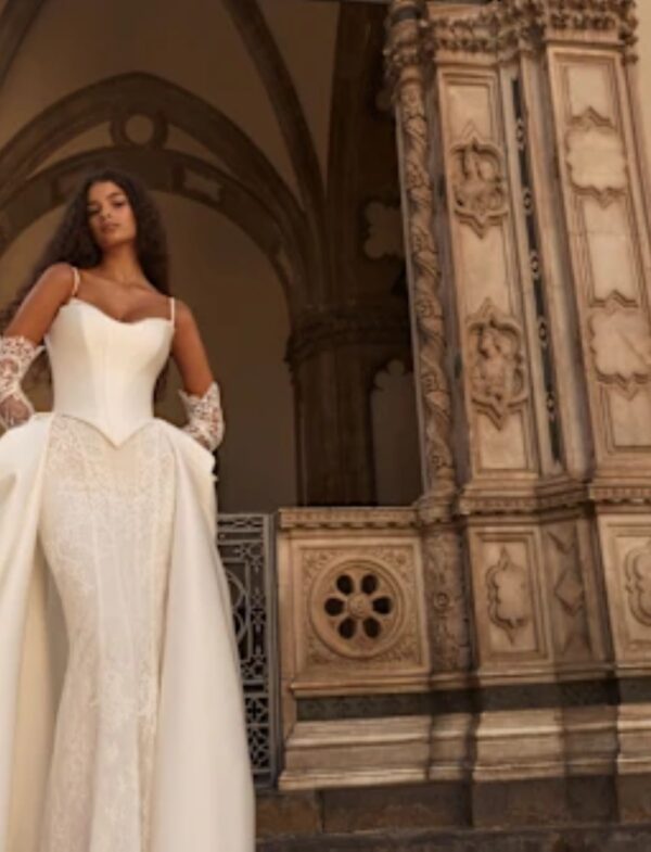 millanova-d'art-avenelle-2027-corpetto-steccato Abito da sposa Milla Nova D'Art Avenelle