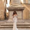 millanova-d'art-botticella-2027-pizzo-semitrasparente Abito da sposa Milla Nova D'Art Botticella