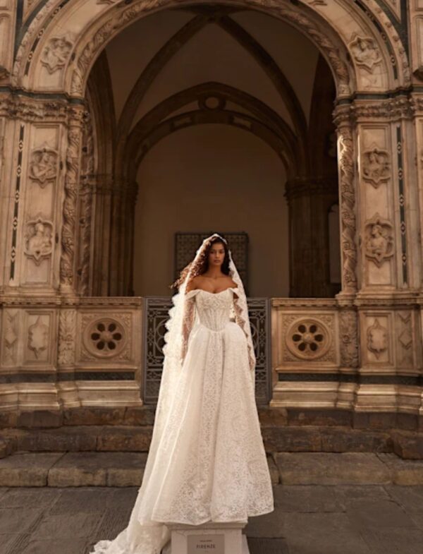 millanova-d'art-elismera-2027-pizzo-floreale Abito da sposa Milla Nova D'Art Elismera
