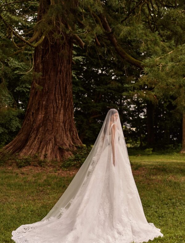 millanova-le-maison-rose-2027-elisora-velo-bianco Abito da sposa Milla Nova Le Maison Rose Elisora