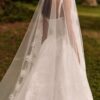millanova-le-maison-rose-2027-elisora-velo-ricamato-floreale Abito da sposa Milla Nova Le Maison Rose Elisora