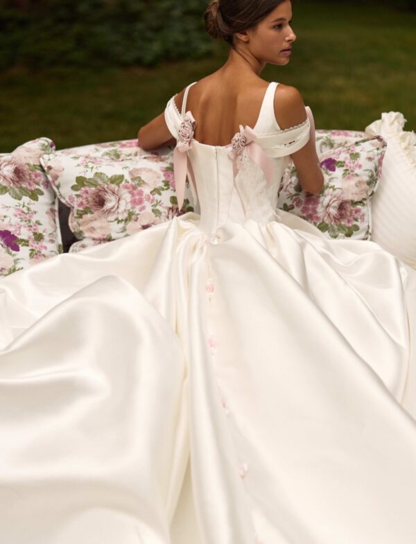 millanova-le-maison-rose-2027-elvaya Abito da sposa Milla Nova Le Maison Rose Elvaya