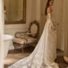 millanova-le-maison-rose-averic-2027-strascico-lungo-floreale Abito da sposa Milla Nova Le Maison Rose Averic
