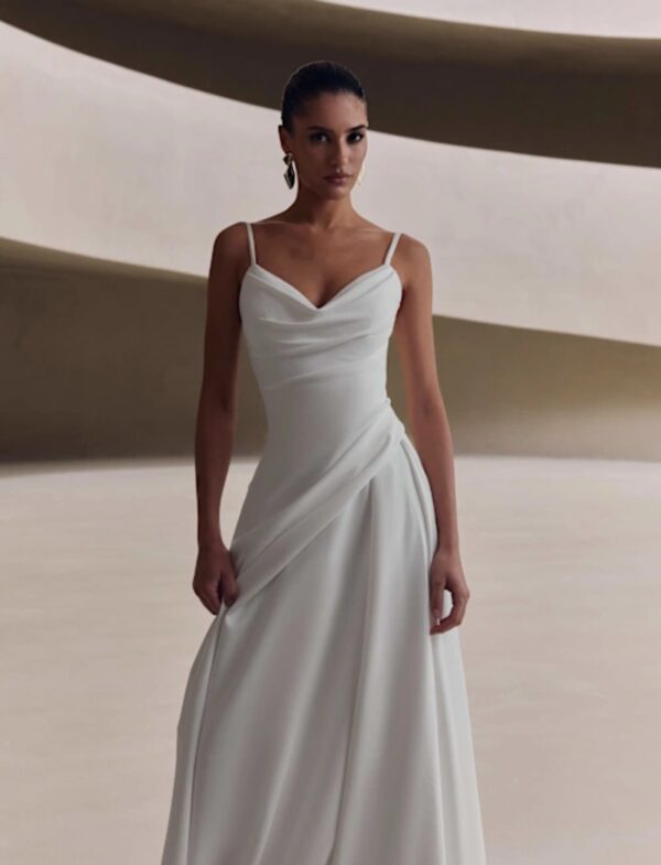 Abito da sposa Milla Nova Prima Forma Calverra