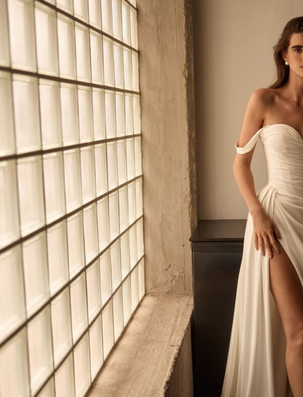 Abito da sposa Milla Nova Set in Momento Brigitte