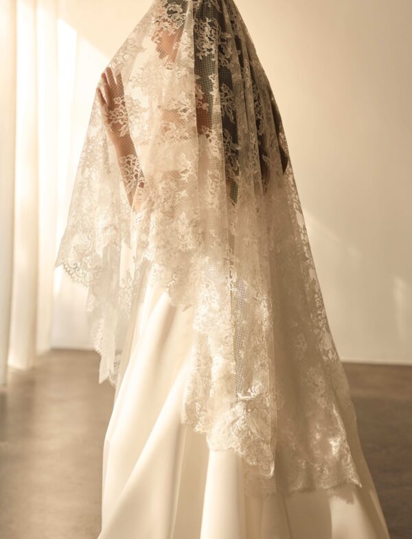 Abito da sposa Milla Nova Set in Momento Grace