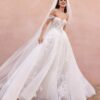 pronovias-2027-craly-velo-lungo Abito da sposa Pronovias Craly