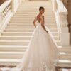 rosa-clara-alaya-2027-strascico-lungo Abito da sposa Rosa Clarà Alaya