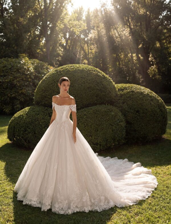 rosa-clarà-luna-novias-hera-2027-corpetto-steccato Abito da sposa Rosa Clarà Hera