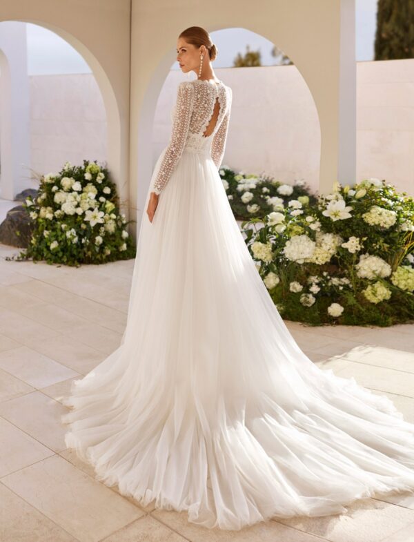 rosa-clarà-niza-2027-manica-lunga-pizzo Abito da sposa Rosa Clarà Niza