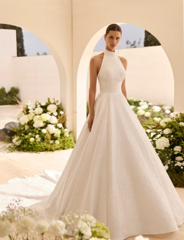 rosa-clarà-nut-2027-gonna-ampia Abito da sposa Rosa Clarà Nut