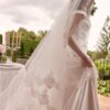 tina-valerdi-caelia-2027-velo-ricamato Abito da sposa Tina Valerdi Caelia