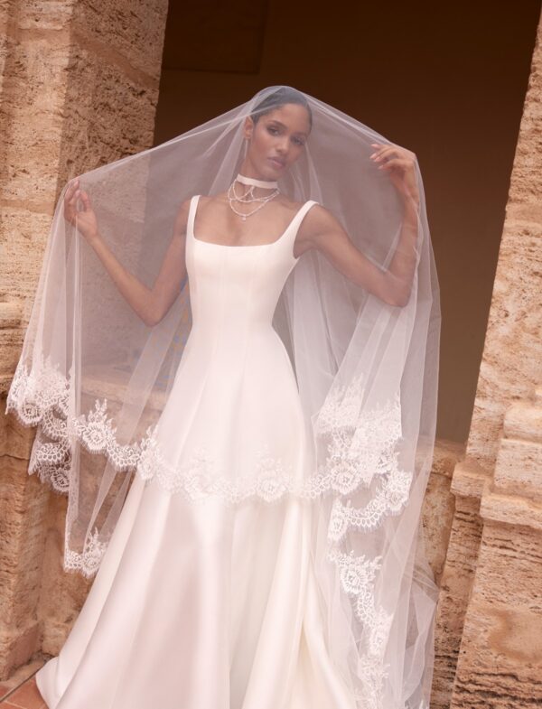tina-valerdi-tivara-2027-velo-lungo Abito da sposa Tina Valerdi Tivara