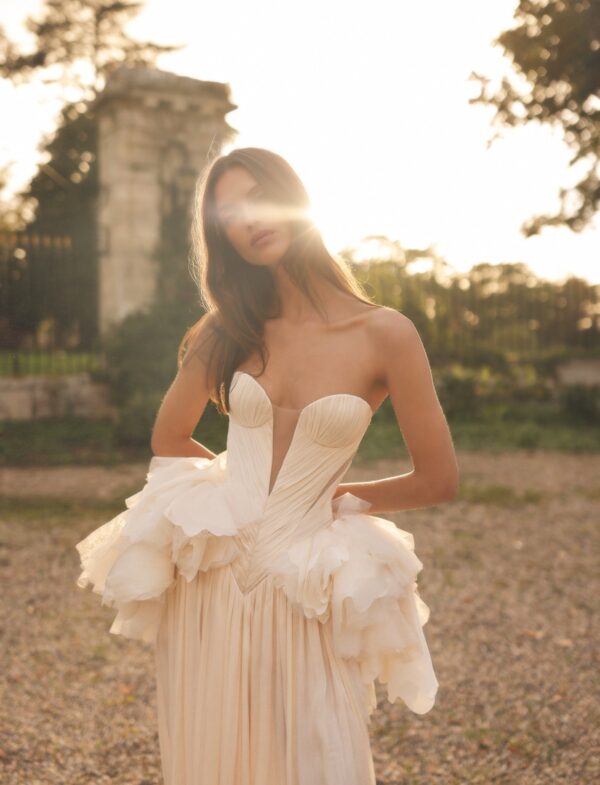wonà-armin-2027-scollo-basso-v Abito da sposa Wonà Armin
